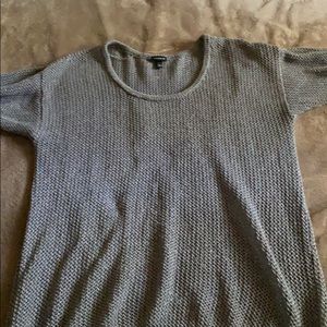 Short sleeve sweater